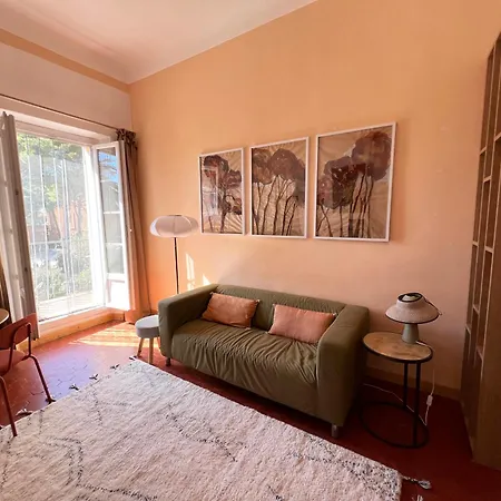 Pour 3 Personnes Pres Apartment Hyeres